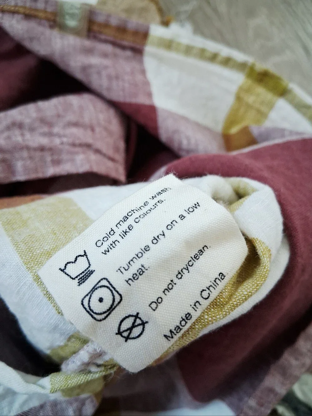 Society Of Wanderers French Flax Linen Ruffle Shams In Plum Check